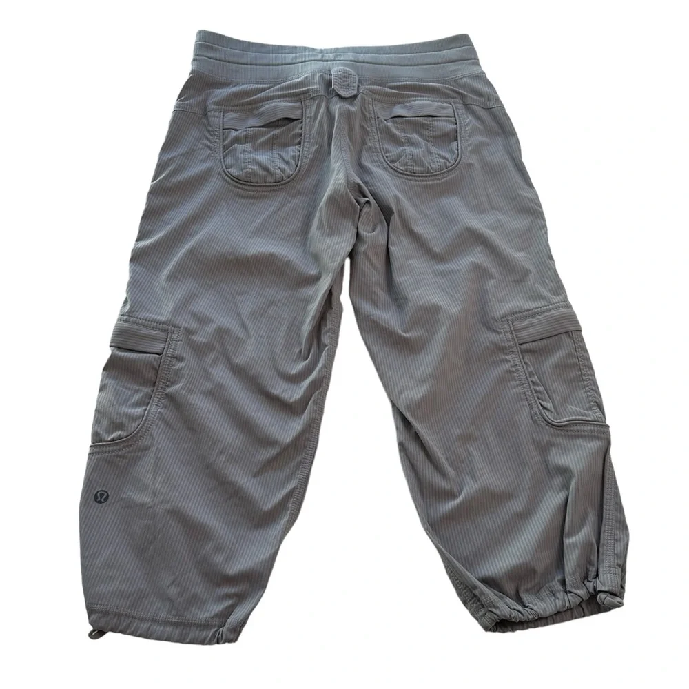 Lululemon Yoga Camp Crop Cargo Pants Fossil Gray Women’s Size 4 - Picture 7 of 16